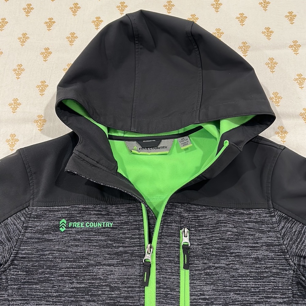 Jacket - Picture 3 of 3